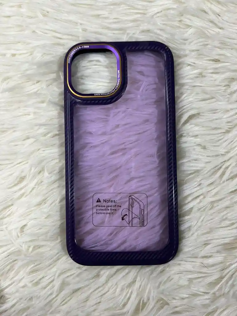 Forro Iphone 15 / Diseño Morado