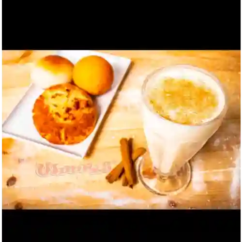 Combo de Avena con Pandebono