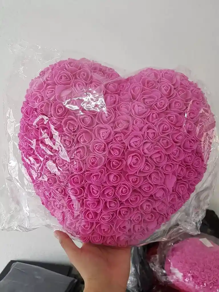 Corazón De Rosas