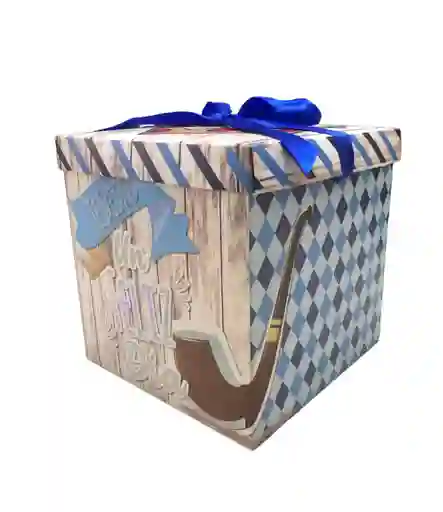 Caja De Regalo Grande Con Cinta Para Cerrarla De Feliz Dia Para Hombre Ancho 22cm X Largo 22cm Feliz Cumpleaños, Con Cariño, Feliz Dia, Decoracion, Amistad, Caja, Cumpleaños, Amor, Amigos, Dia, Love, Regalo