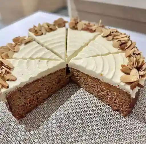 Torta Keto Zanahoria