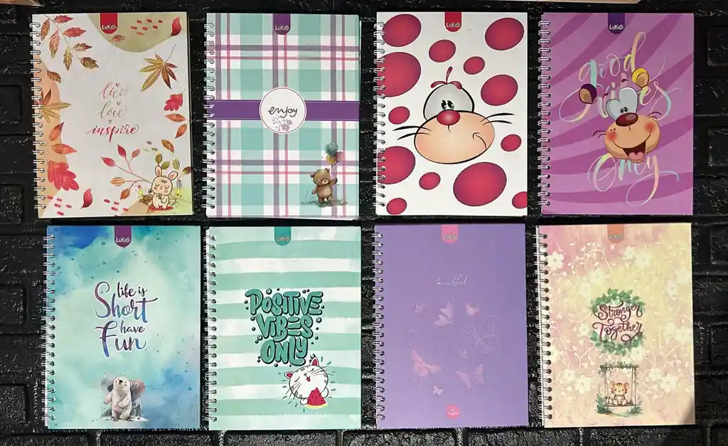 Cuaderno Argollado Grande Pasta Dura Dama Cuadriculado