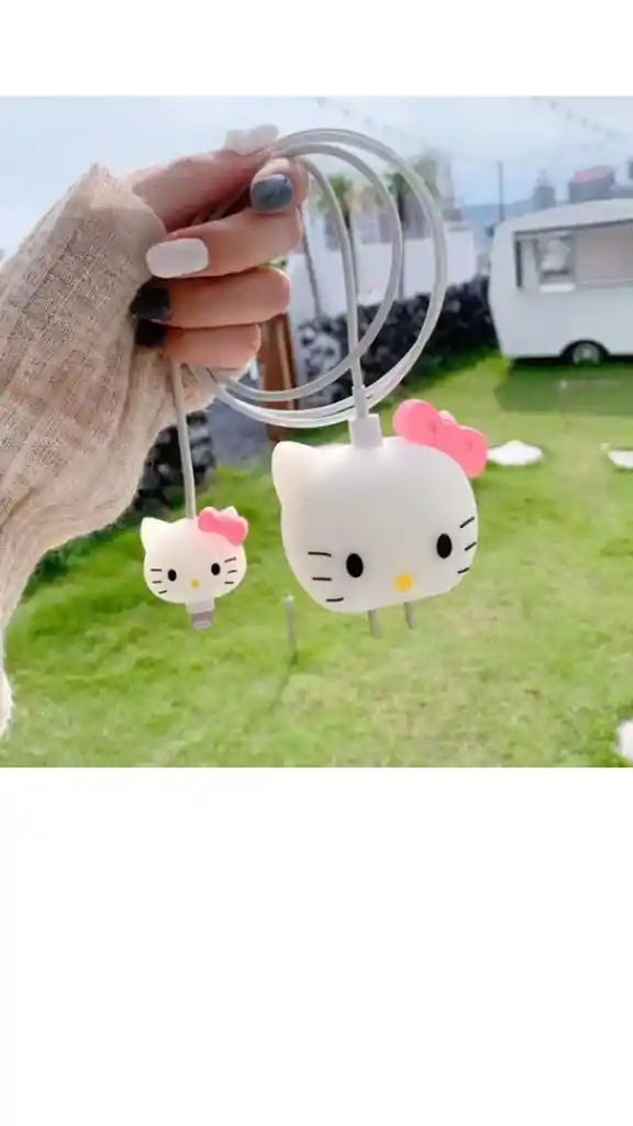 Funda Protectora Para Cargador De Iphone 20w Diseño De Hello Kitty