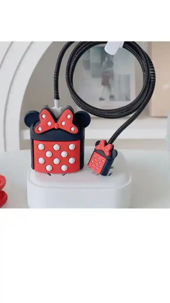 Funda Protectora Para Cargador De Iphone 20w Diseño De Minnie Mouse