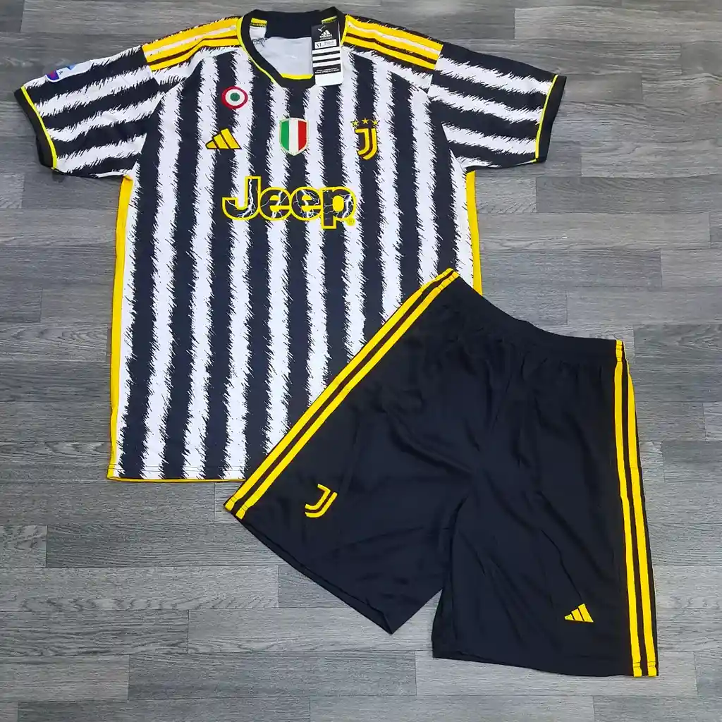 Uniforme Juventus