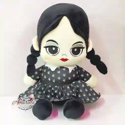 Peluche Merlina