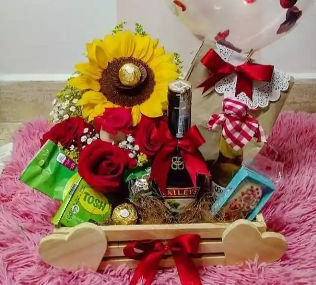 Cajita Crema Baileys Y Flores