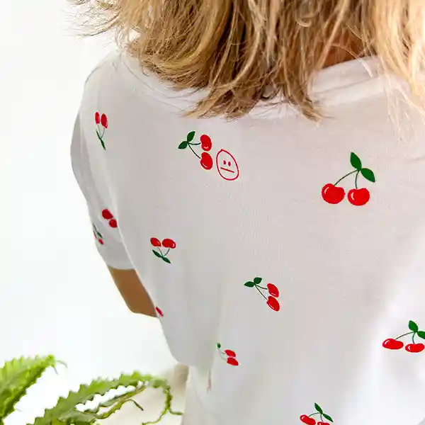 Talla L - Camiseta Cherry On Top