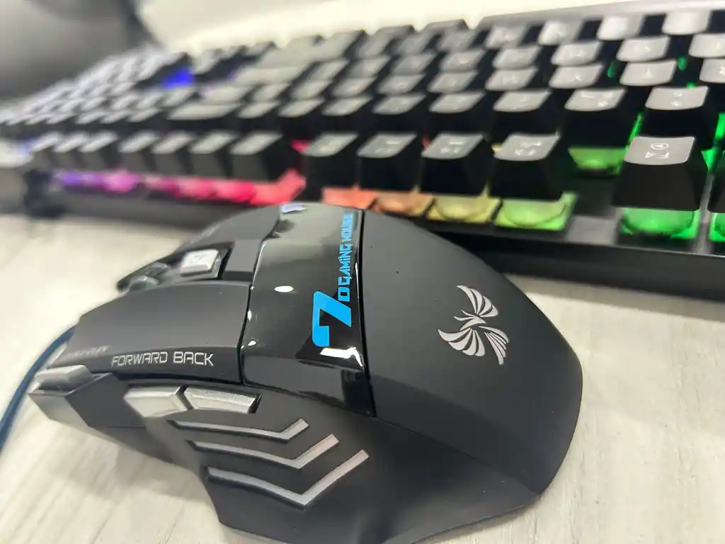 Combo Teclado Y Mouse Rgb