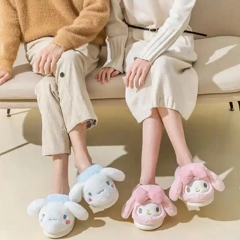 Pantuflas Cinnamoroll Sanrio Suela Antideslizante (talla 38-39)