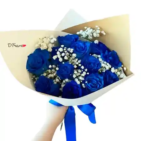 Bouquet De Rosas Azules