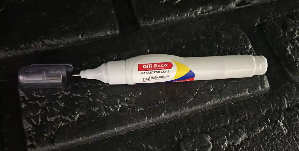 Corrector Liquido Offi Esco
