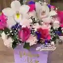 Caja Flor Con Rosa, Clavel Y Orquidea
