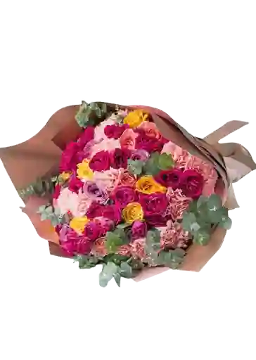 Rosas Y Hortensias En Bouquet