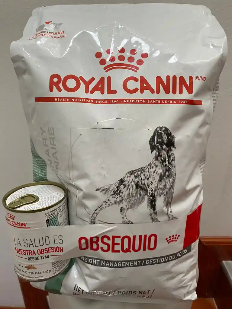 Promo Alimento Seco Royal Canin Para Perro Apoyo A La Saciedad Control De Peso 3.5kg + Lata