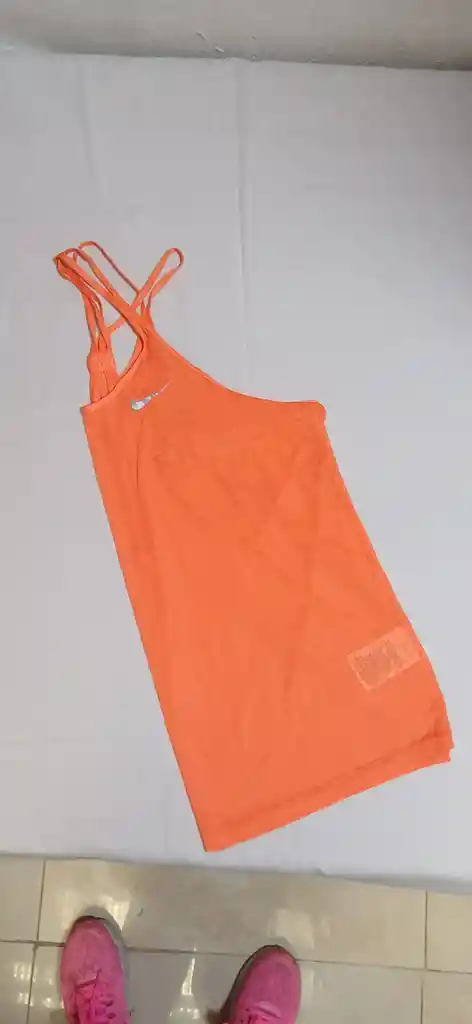 Camiseta Tiras Liviana
