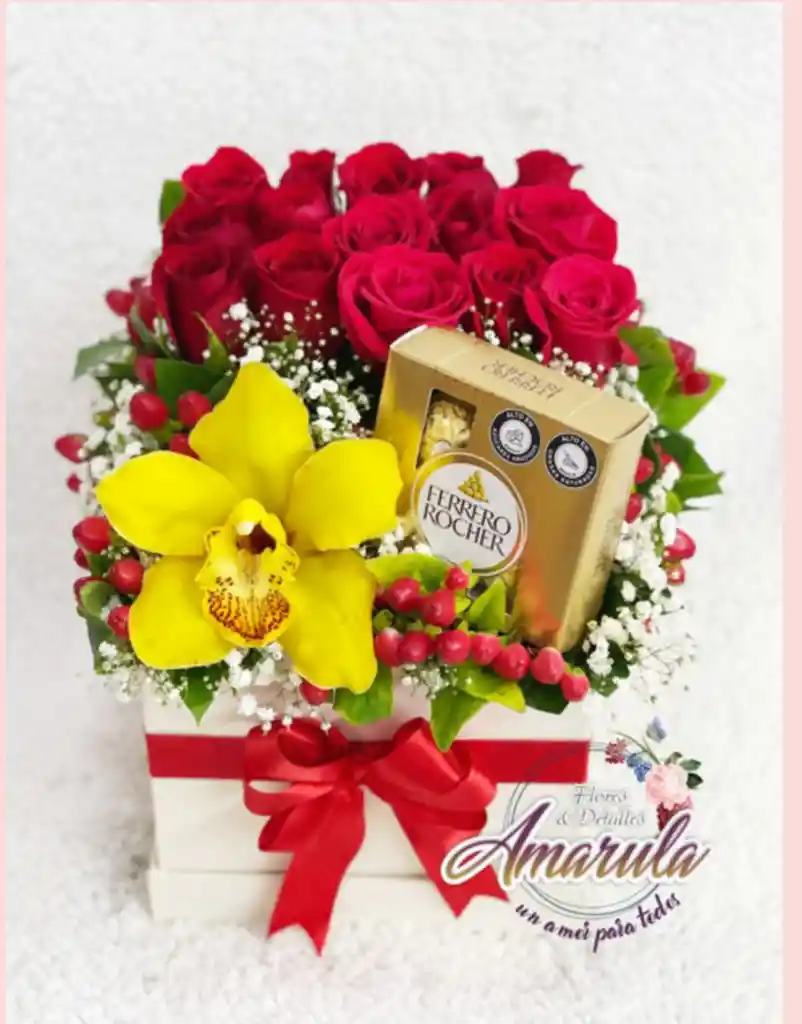 Caja Cuadrada Con Rosas, Orquideas Y Chocolates