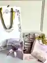Regalo Elegante Rosa Lila + Caja X 16 Fresas Con Chocolate Y Toppings