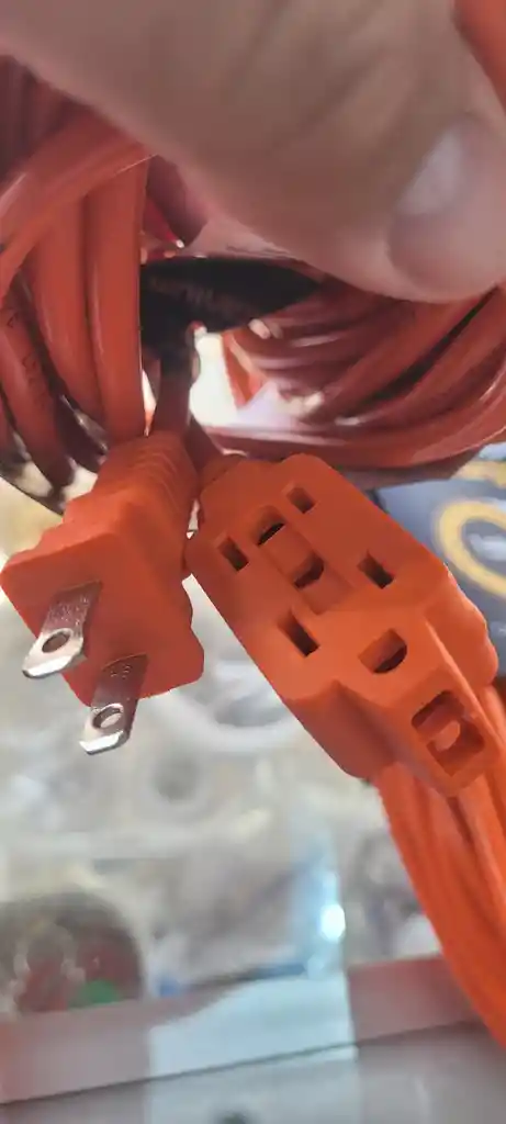 Extensión Eléctrica 15 Metros Color Naranja