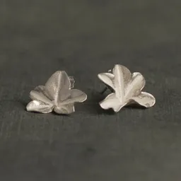 Aretes Topo Hiedra Plata Ecológica