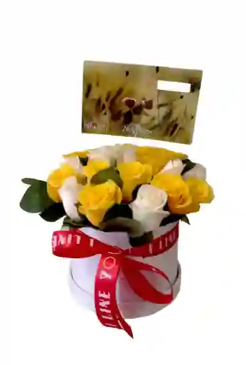 Caja Redonda 18 De Rosas Amarillas Y Blancas