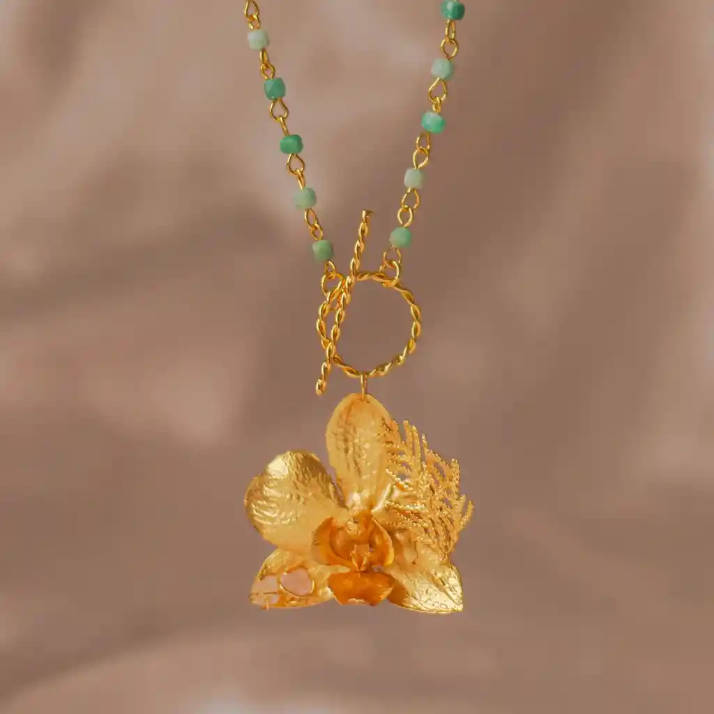 Collar Aguamarina Orquidea Phalaenopsis