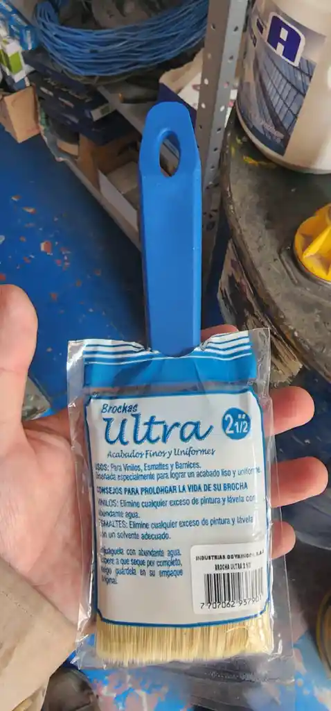 Brocha De 2 1/2", Cerda Mona Marca Ultra