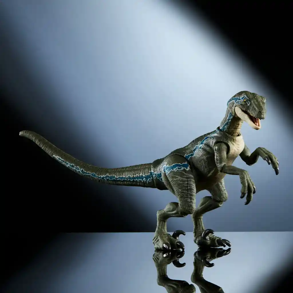 Figura De Acción Jurassic World Dinosaurio Velociraptor Blue