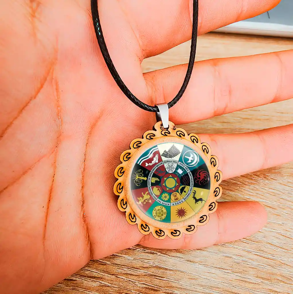 Collar Juego De Tronos Casas Unisex Detalle + Estuche