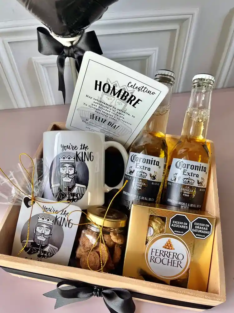 Caja Dìa Del Hombre. Especial. Con Ferrero Rocher, Achiras Y Corona