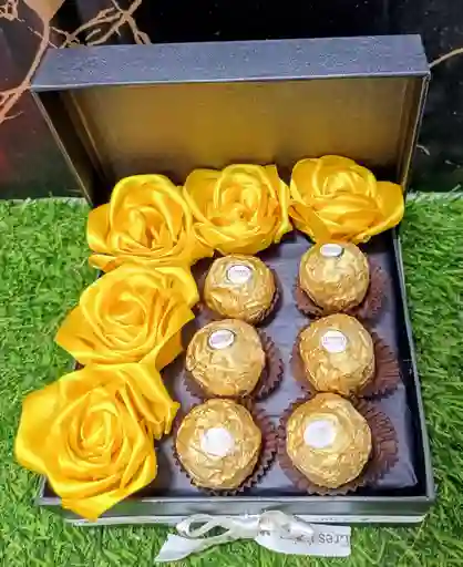 Caja Fina Flores Amarillas