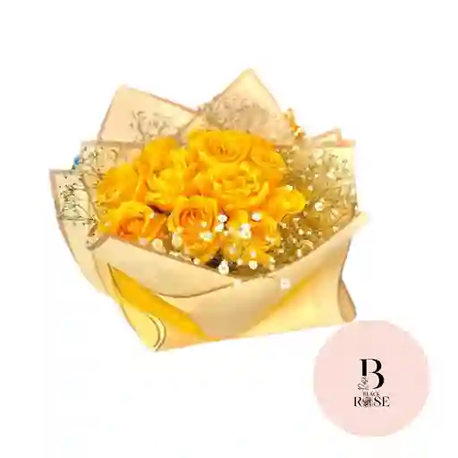 Rosas Amarillas Y Gipsofilia En Bouquet