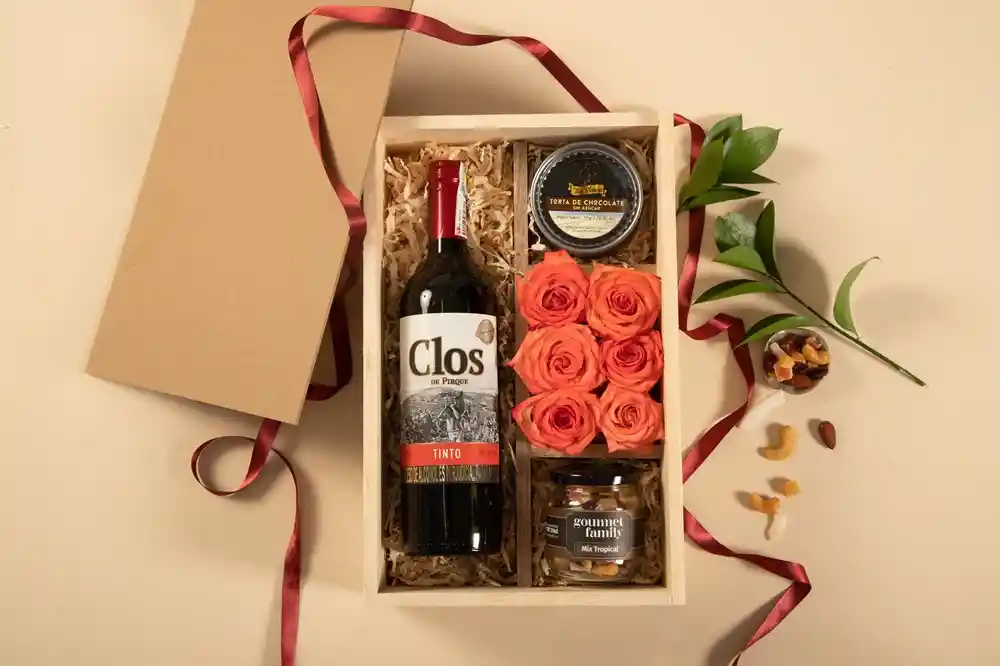 Campania (regalo - Ancheta - Vino - Flores)