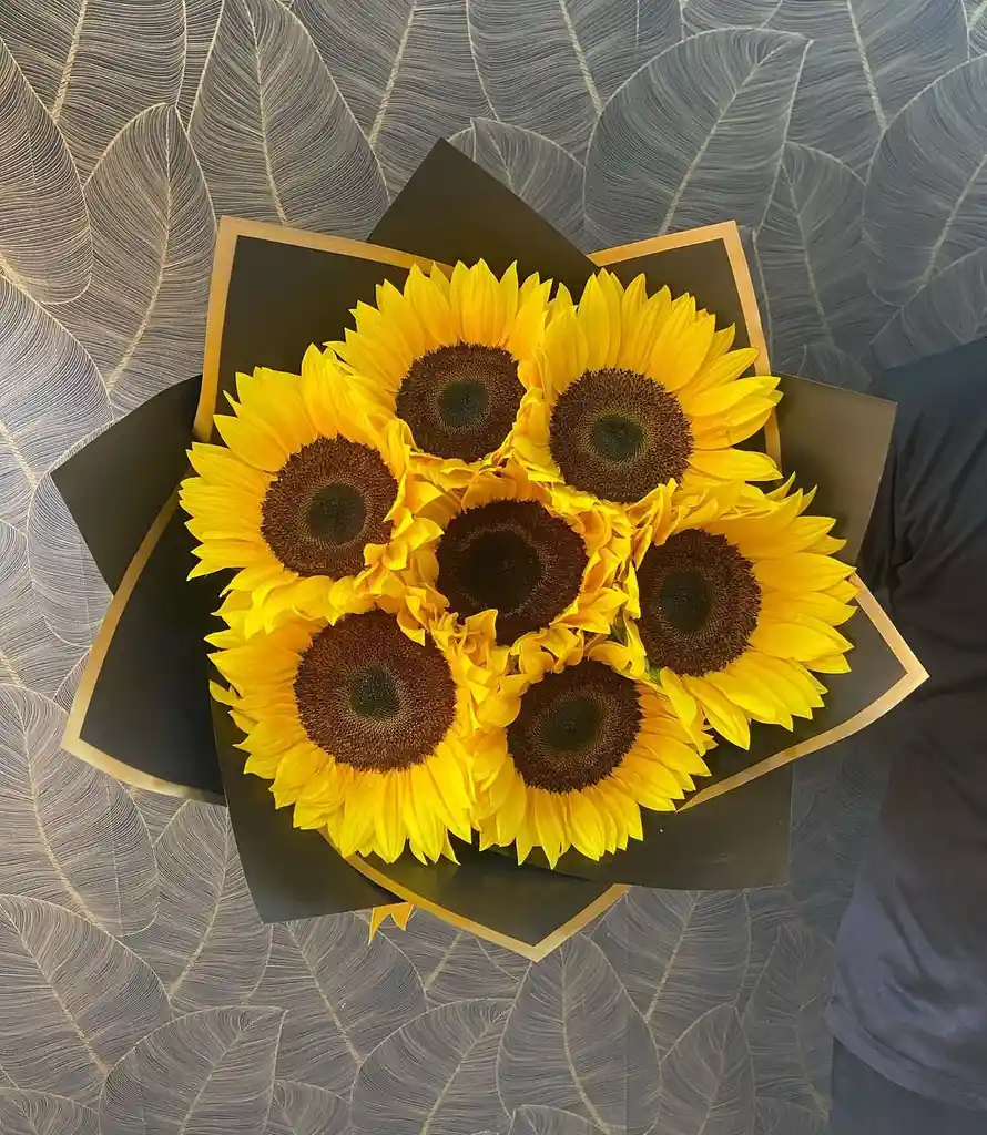 Ramo De Girasoles Espectacular