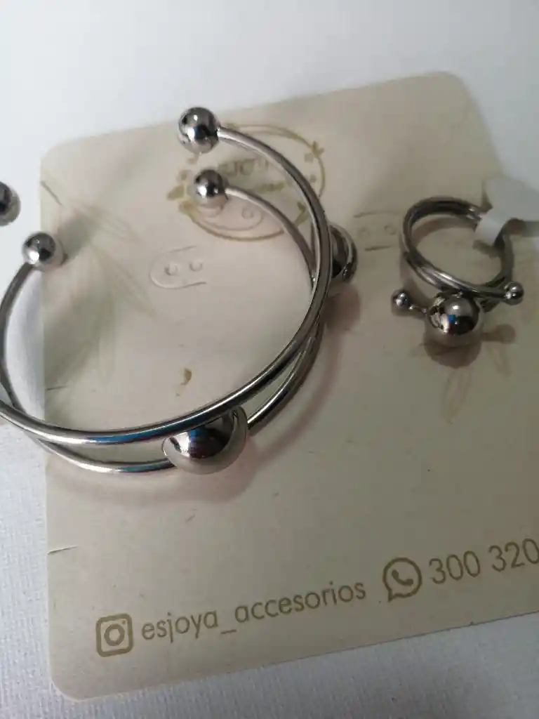 Pulsera Anillo Plateado