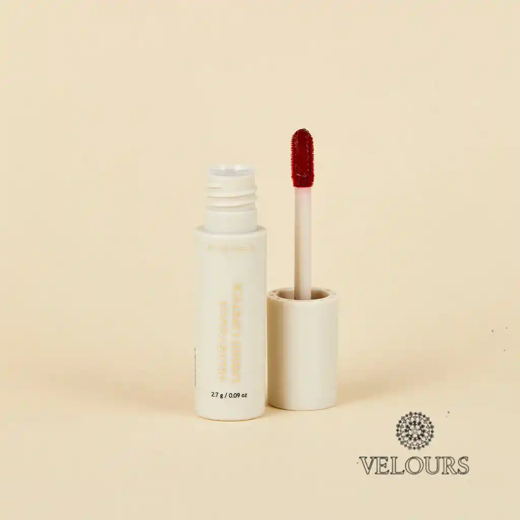 Labial Velvet Liquido Tono Redwine