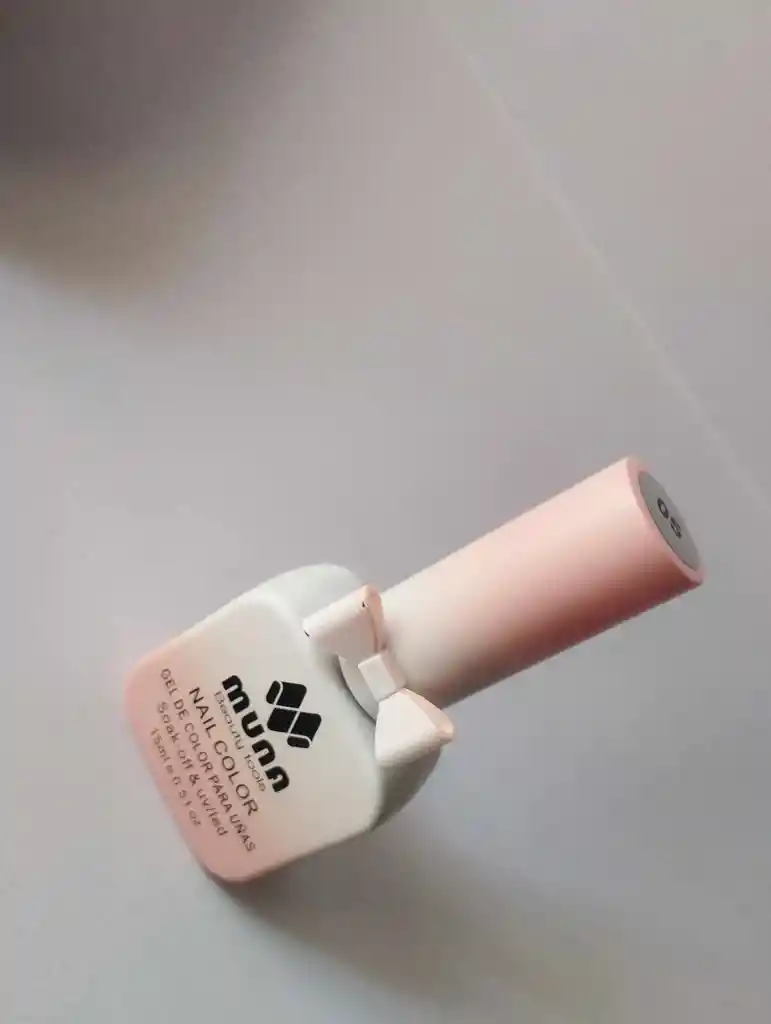 Esmalte Traslúcido (05) 15ml - Muna