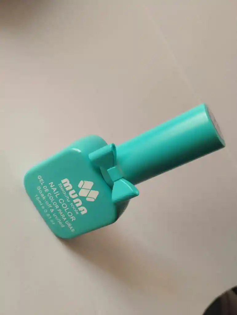 Esmalte Azul Claro (75) 15ml - Muna