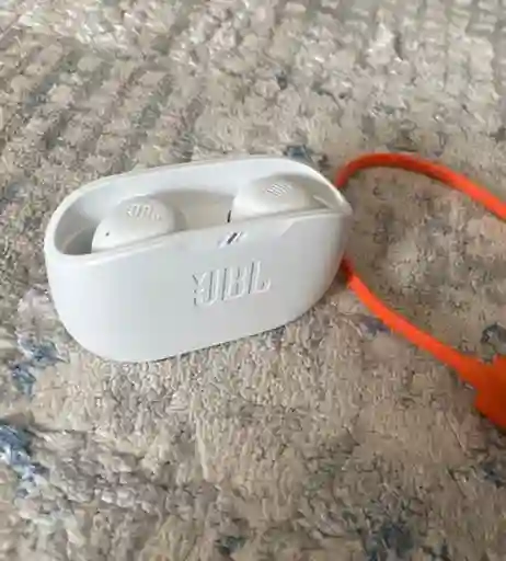 Audifonos Jbl Wabe Buds