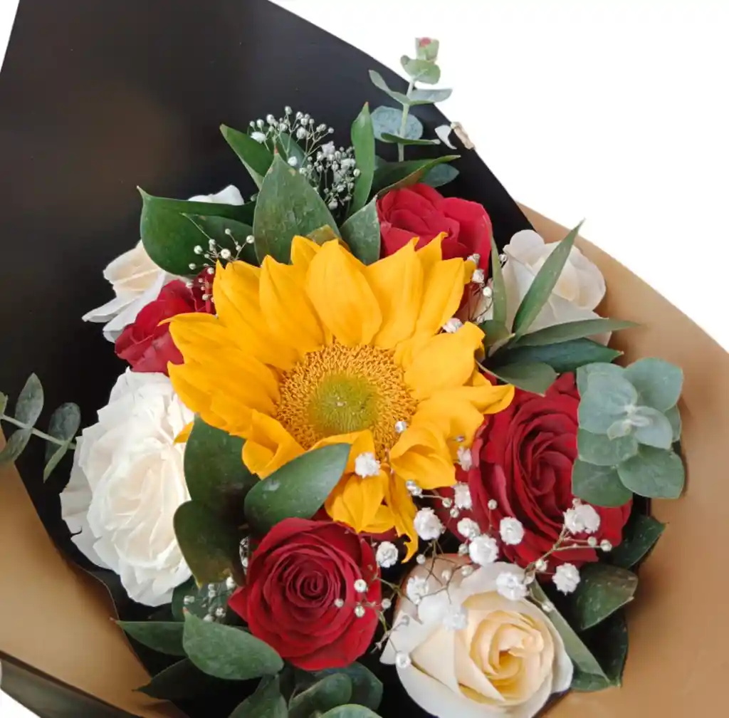 Flores- Bouquet De Rosas Y Girasol