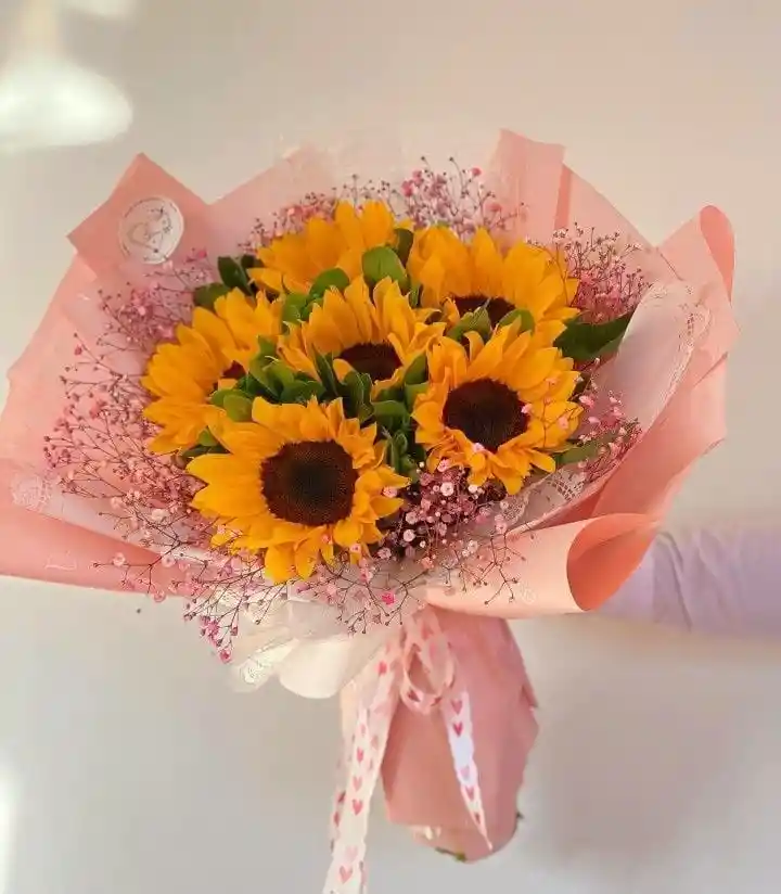 Bouquet Girasoles X6