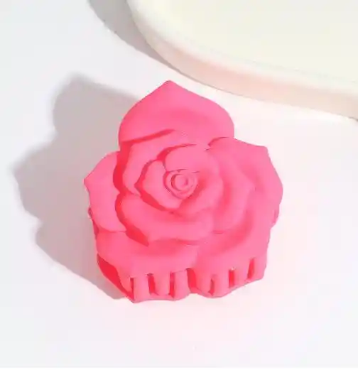 Caimán Diseño Flor Color Fucsia