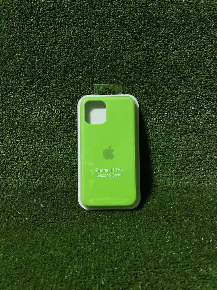 Iphone 11 Pro | Silicone Case | Forro Rigido | Funda Antihumendad | Carcasa Protectora | Full Proteccion | Verde Neon*