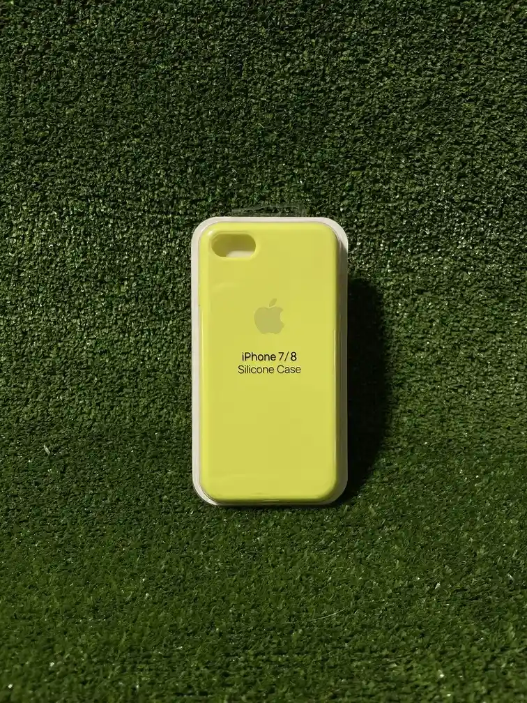 Iphone 7 / 8 | Silicone Case | Forro Rigido | Funda Antihumendad | Carcasa Protectora | Full Proteccion | Amarillo*