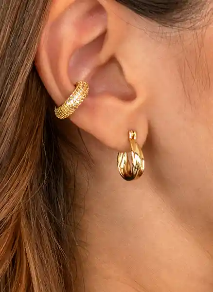 Ravel Earcuff Ronda Brillante Rodio Dorado Con Enchape En Oro De 18k