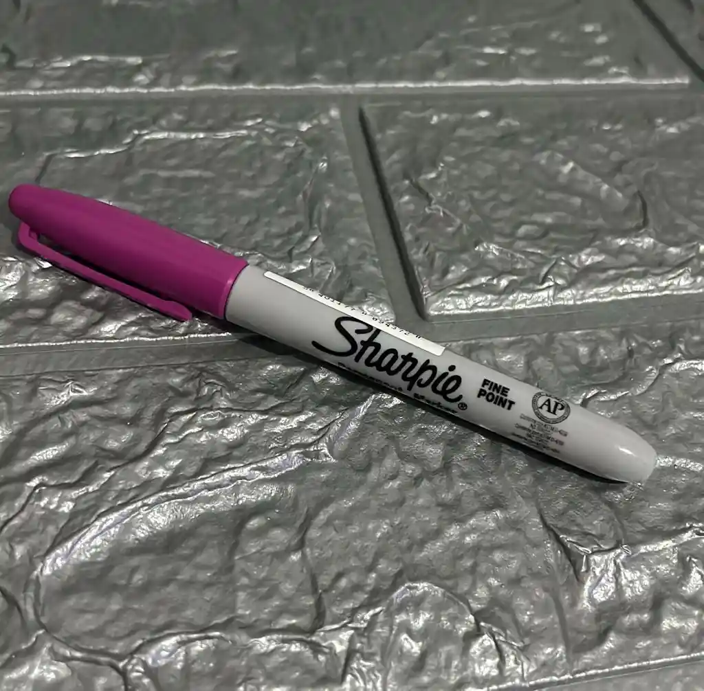 Marcador Sharpie Fucsia Fino Permanente