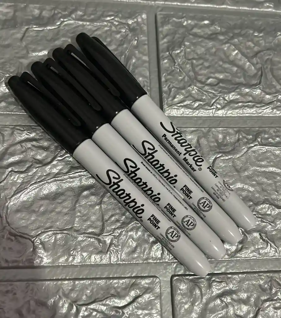 Marcador Sharpie Negro Fino Permanente