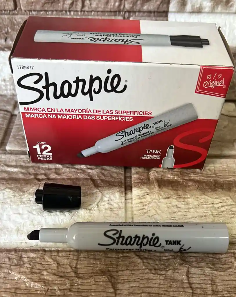 Marcador Sharpie Negro Grueso Permanente Tank Unidad