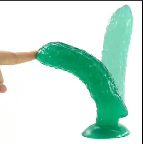 Dildo Cucumber - Diseño De Pepino - Base Ventosa - 15 Cm