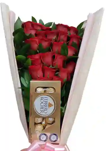 Rosas Rojas En Ramillete Ferrero